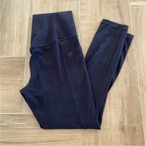 Athleta 7/8 Salutation